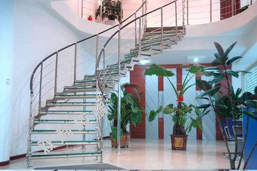 �p������